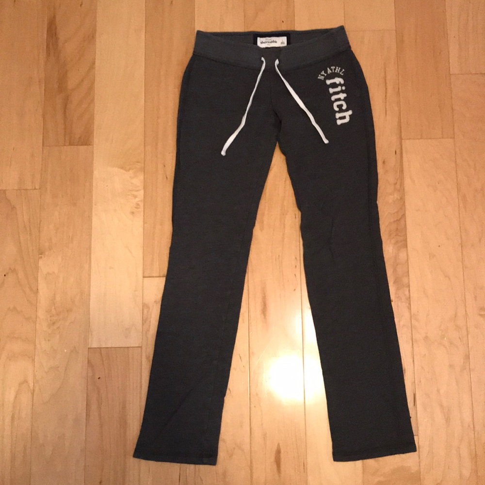Gray Abercrombie Kids sweatpants